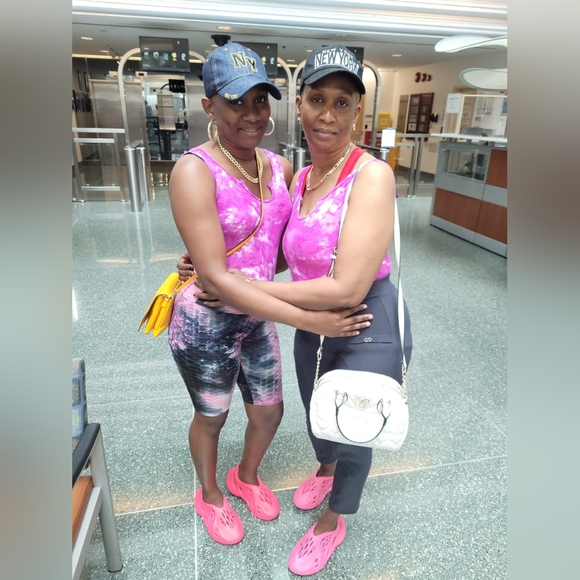 Deliteshoppers Live notification🍇 Mon, Tues &Saturday 8:00Am EST I'm Live - Picture 8 of 16